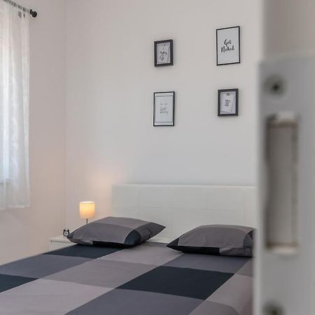 Apartman Spiro 트로기르 외부 사진